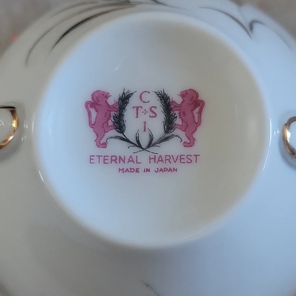 Vtg CTSI Eternal Harvest Collection Two Handled Sugar Bowl W/ Lid Gold Silver